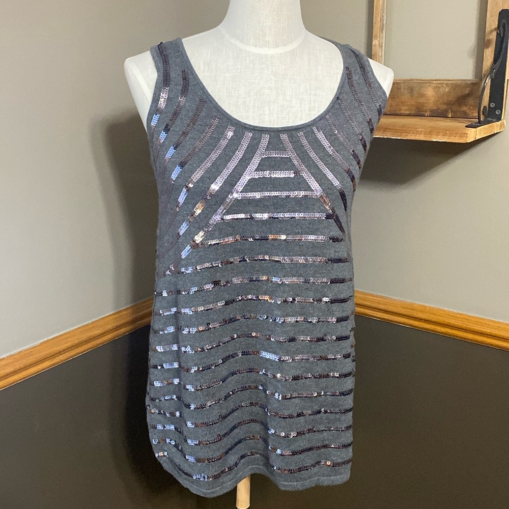 Etcetera gray scoop neck cashmere blend tank top with sliver sequins size M